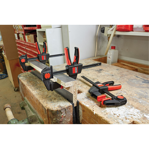 Serre-joints de table &agrave; une main (2 pi&egrave;ces), 6" (152,4 mm) Canadian Safety Group Inc.