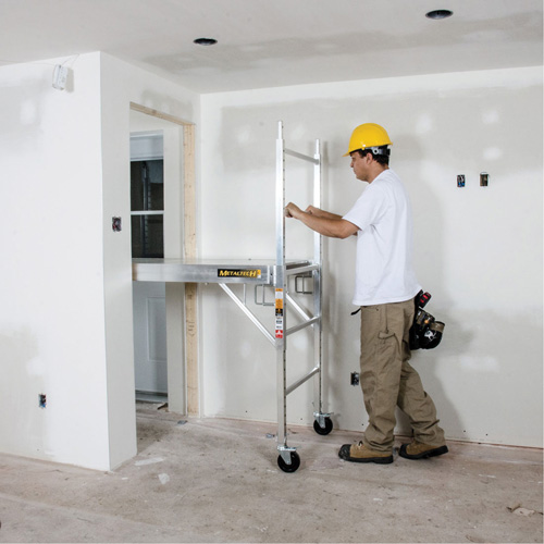 &eacute;chafaudages mobiles - &eacute;chafaudage maxi carr&eacute;, Cadre Aluminium, 74" p x 75" h Canadian Safety Group Inc.