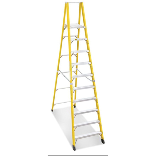 Industrial Heavy-Duty Platform Stepladders (6500 Series), 12', 300 lbs. Cap. Canadian Safety Group Inc.