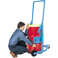 Manipulateurs mobiles Karriers, Capacit&eacute; 55 gal. US (45 gal. imp.) Canadian Safety Group Inc.