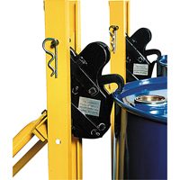 Manipulateur de baril, Pour 30 gal US (25 gal. imp.)/50 gal. US (41,6 gal. imp.)/80 gal. US (66,6 gal. imp.) Canadian Safety Group Inc.