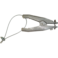 Static Grounding Clamp (GAT Series), Cast Aluminum Body Material, Stainless Steel Cup Point Material, 3 Points Configuration, 1-1/4" Max. Opening Canadian Safety Group Inc.