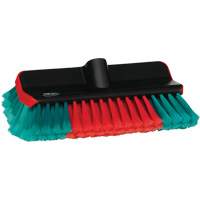 Brosse &agrave; alimentation en eau pour nettoyage des parties hautes et basses des v&eacute;hicules de la s&eacute;rie Transport Canadian Safety Group Inc.