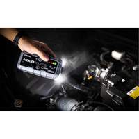 Survolteur pour batterie GBX45 Boost X Canadian Safety Group Inc.