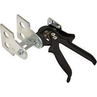 Quick Quad Pad Spreader Canadian Safety Group Inc.