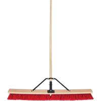 Balai-brosse &agrave; manche renforc&eacute;, 36", Moyen, Soies PVC Canadian Safety Group Inc.