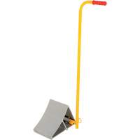 Aluminum Wheel Chock With Handle, 7" W x 11-7/8" D x 7-11/16" H Canadian Safety Group Inc.