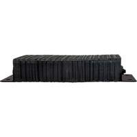 Butoirs de quai lamell&eacute;s, Horizontal, Caoutchouc, 24" la x 4" p x 12" h Canadian Safety Group Inc.
