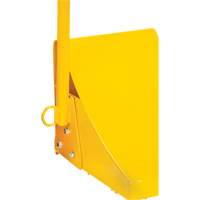 Ice Chock with Ergonomic Handle, Steel, Yellow, 8-1/16" W x 10-5/8" D x 8-13/16" H Canadian Safety Group Inc.