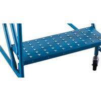 CSA-Certified Rolling Step Ladder, 4 Steps, 22" Step Width, 37" Platform Height, Steel Canadian Safety Group Inc.