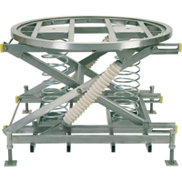 Spring-Operated Pallet Lifters - Pallet Pal&reg;, 43-5/8" L x 43-5/8" W, 4500 lbs. Cap. Canadian Safety Group Inc.