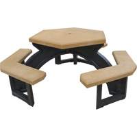 Tables de pique-nique hexagonales en plastique recycl&eacute;, 78" lo x 78" la, C&egrave;dre Canadian Safety Group Inc.