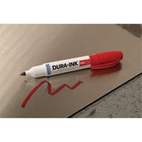 Dura-Ink&reg; Marker #55, Red, Chisel Tip Canadian Safety Group Inc.