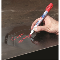 Marqueur pour surfaces huileuses Paint-Riter +, Liquide, Rouge Canadian Safety Group Inc.
