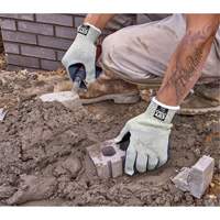 Gants r&eacute;sistants aux coupures Hero, Taille Petit/7, Calibre 7, Enveloppe en Acier inoxydable/Kevlar/PEHD, ANSI/ISEA 105 niveau 4 Canadian Safety Group Inc.