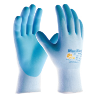 Gants enduits ultra l&eacute;gers MaxiFlex ATG, 6/T-petit, R&ecirc;vetement Mousse de nitrile, Calibre 15, Enveloppe en Nylon Canadian Safety Group Inc.
