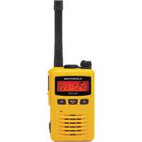 Radio portative de s&eacute;rie EVX-S24, Bande UHF, 256 canaux, Port&eacute;e 200 000 pi² Canadian Safety Group Inc.