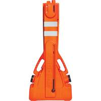 Barricade Multi-Gate, 43" h x 90" lo, Orange Canadian Safety Group Inc.