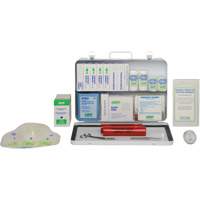 Trousse de premiers soins, R&eacute;pond &agrave; la norme CSA Z1220-17 type 2 environnements &agrave; faible risque, Moyen (26-50 travailleurs) Canadian Safety Group Inc.