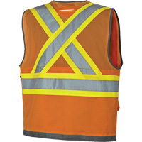 Veste de s&eacute;curit&eacute; pour arpenteur Pioneer avec fermeture &agrave; glissi&egrave;re et dos en maille, Orange haute visibilit&eacute;, Petit, Polyester Canadian Safety Group Inc.