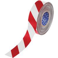 Ruban de marquage pour plancher ToughStripe Max, 2" x 100', Polyester, Rouge et blanc Canadian Safety Group Inc.