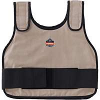Veste de refroidissement &agrave; changement de phase standard avec sachets de recharge Chill-Its 6230, Petit/Moyen, Khaki Canadian Safety Group Inc.