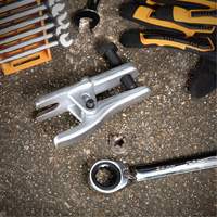 Universal Ball Joint Separator Canadian Safety Group Inc.