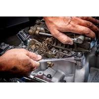 90-Tooth Reversible Ratcheting Wrench, 12 Point, 1/2", Chrome/Polished Finish Canadian Safety Group Inc.