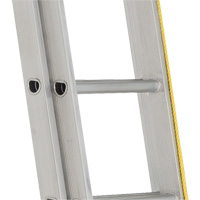 Industrial Heavy-Duty Extension Ladders, 300 lbs. Cap., 13' H, Grade 1A Canadian Safety Group Inc.