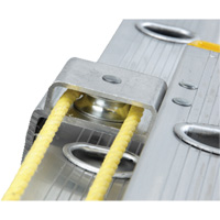 Industrial Heavy-Duty Extension Ladders, 300 lbs. Cap., 13' H, Grade 1A Canadian Safety Group Inc.