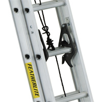 Industrial Heavy-Duty Extension Ladders (3200D Series), 300 lbs. Cap., 13' H, Grade 1A Canadian Safety Group Inc.