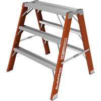 Escabeau chevalet &eacute;tabli Buildman, 3' ha x 34,75" la x 33,25" pr, Capacit&eacute; de 300 lb, Fibre de verre Canadian Safety Group Inc.