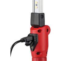 Lampe de travail compacte Strion SwitchBlade, DEL, 500 Lumens Canadian Safety Group Inc.