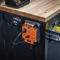 Bloc multiprise magn&eacute;tique Powerbox 1, 4 Prise(s), 5', 120 V Canadian Safety Group Inc.